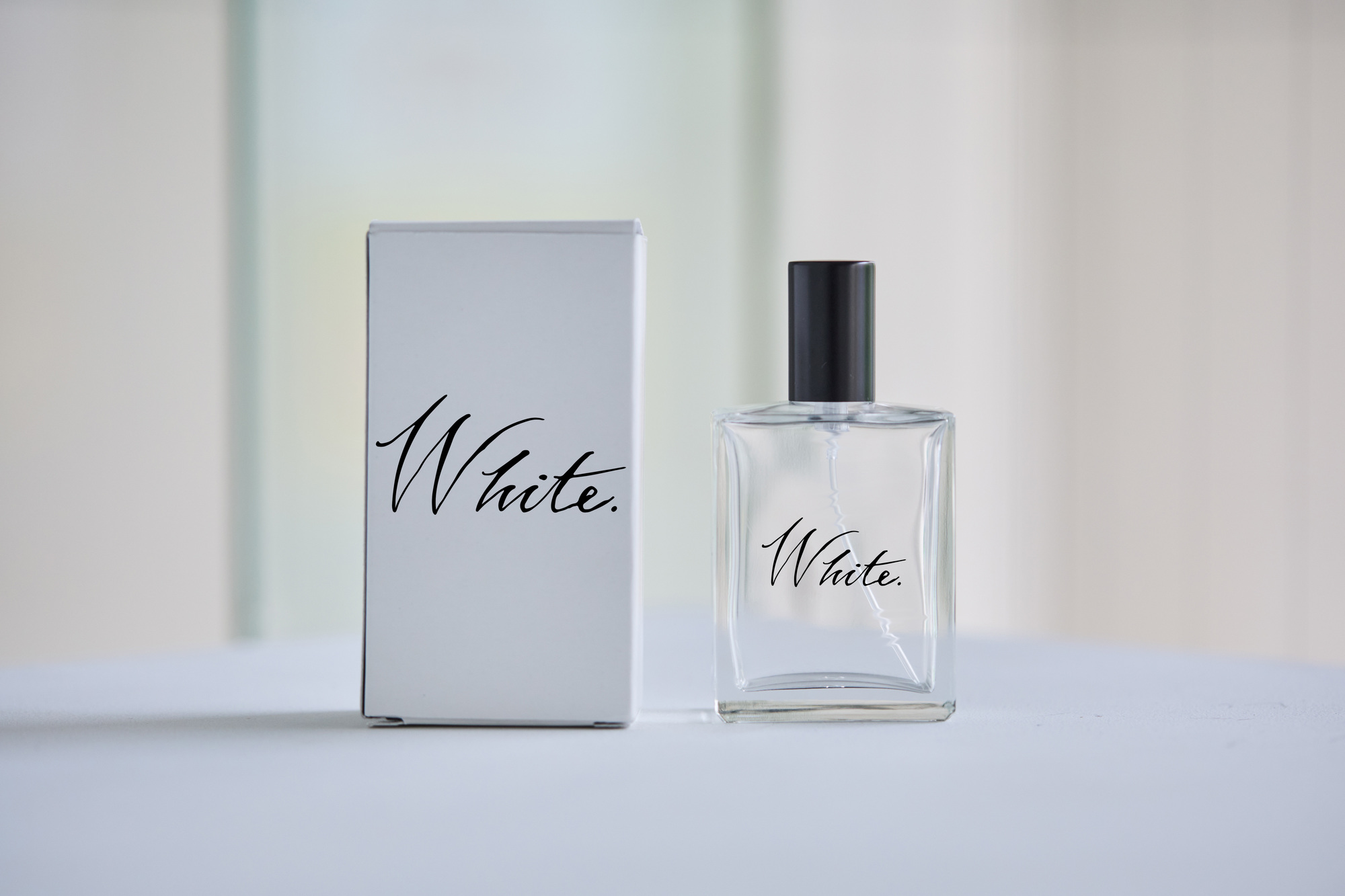 SHIROSEブランド「S(エス)」より 香水第二弾『Symphony White』の販売