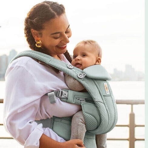 エルゴベビー・やわらかい肌ざわりと優れた通気性の抱っこひも「OMNI