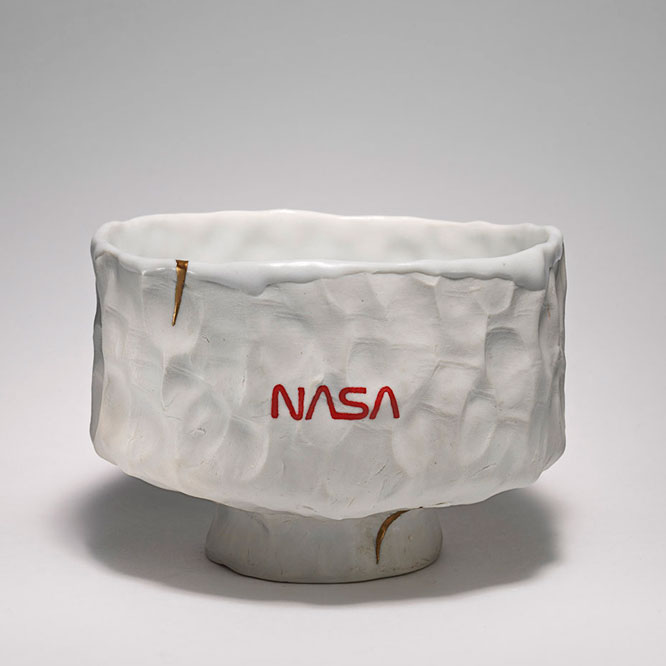 トム・サックスの『ティーセレモニー』が 東京に上陸します！ | カーサ