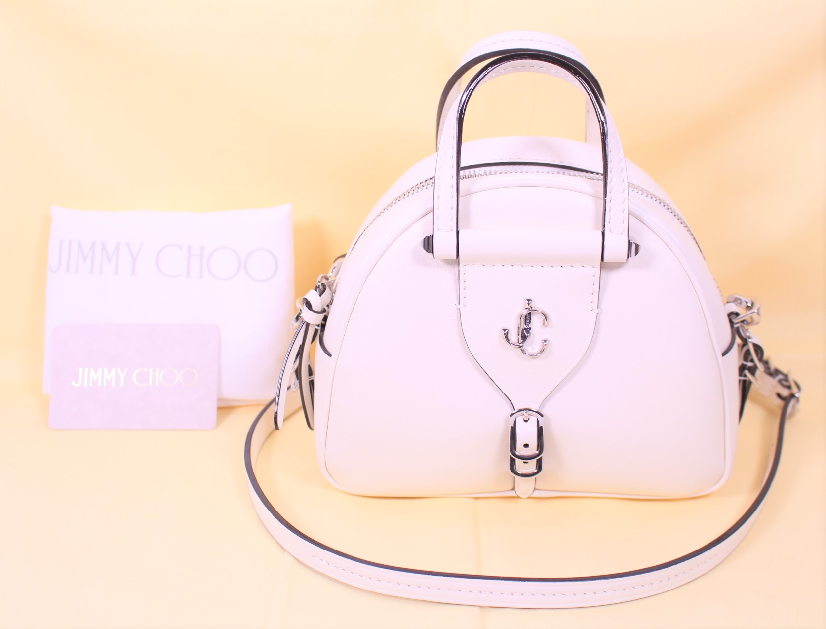 ジミーチュウ人気の「ヴァレンヌボーリングミニ2WAYバッグ」お買取り