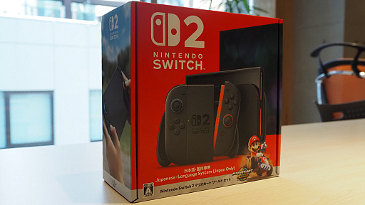 Nintendo Switch 2（日本語・国内専用）」開封の儀。本体の厚みは