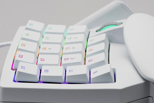 新型左手用キーパッド「Tartarus Pro」ファーストインプレッション