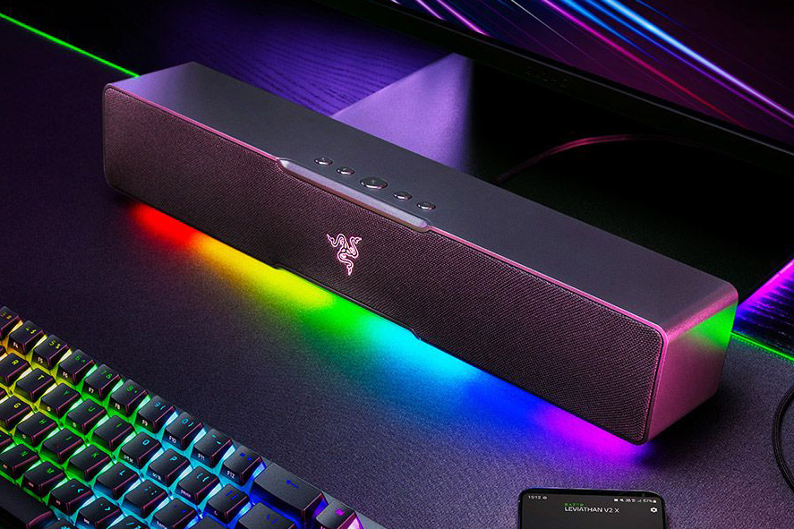 Razer，幅40cmの光るサウンドバー「Leviathan V2 X」を発表。サブ