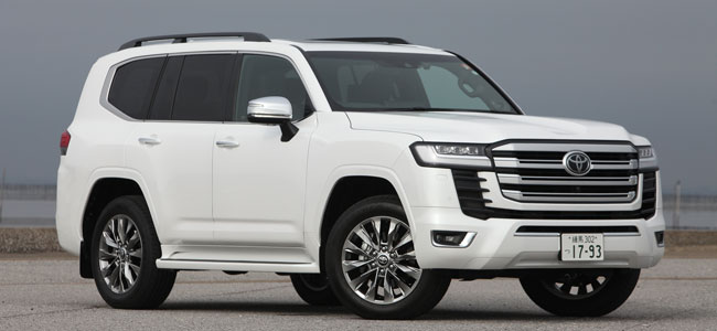 紹介／試走】 TOYOTA LAND CRUISER 300 ZX 3.3 V6 DIESEL TWIN TURBO
