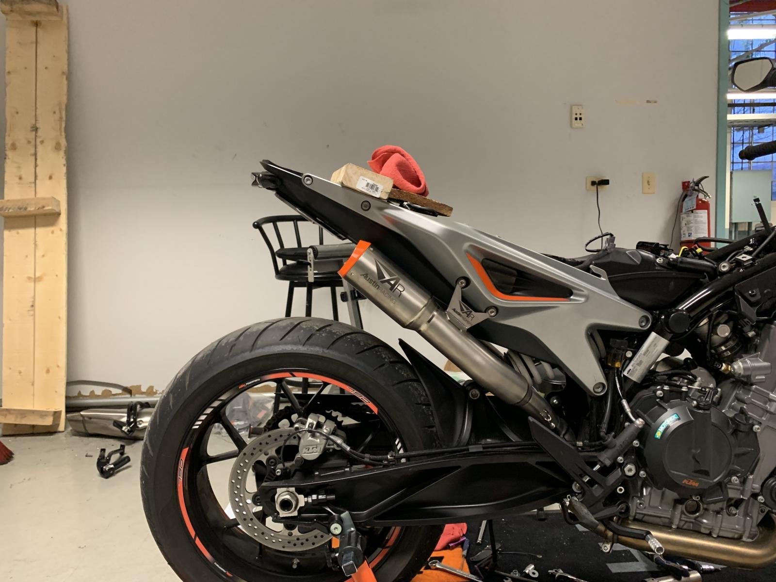 Austin Racing RS-22 DECAT WITH A.T.O.M | KTM 790 Duke Forum