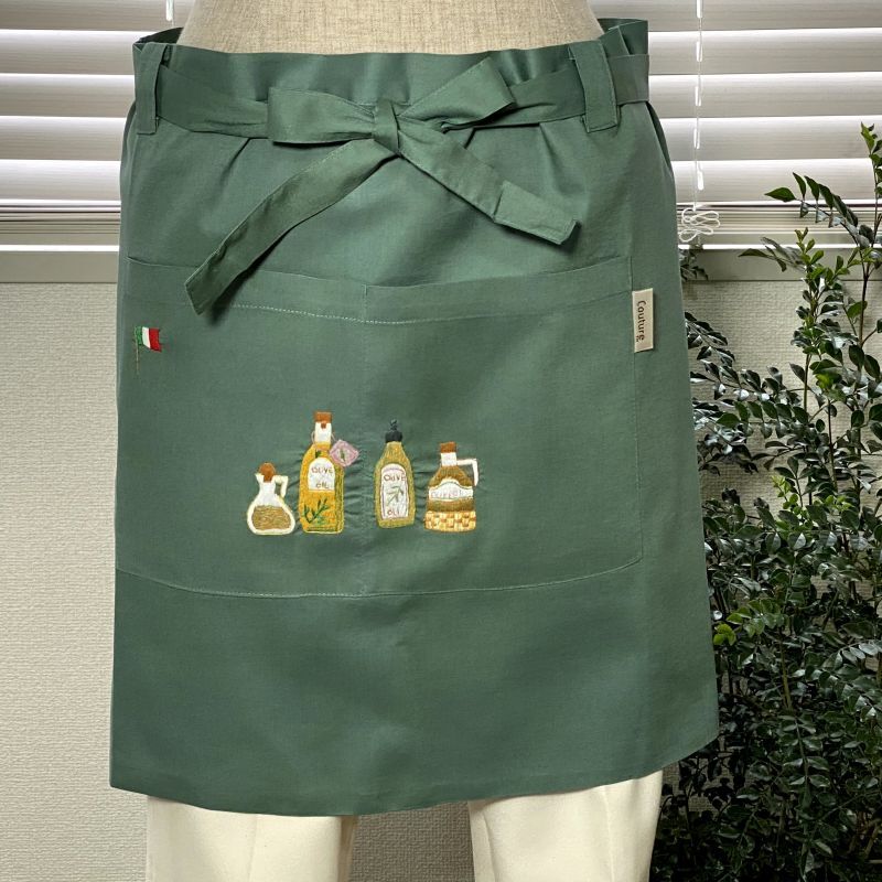 手刺繍カフェエプロン