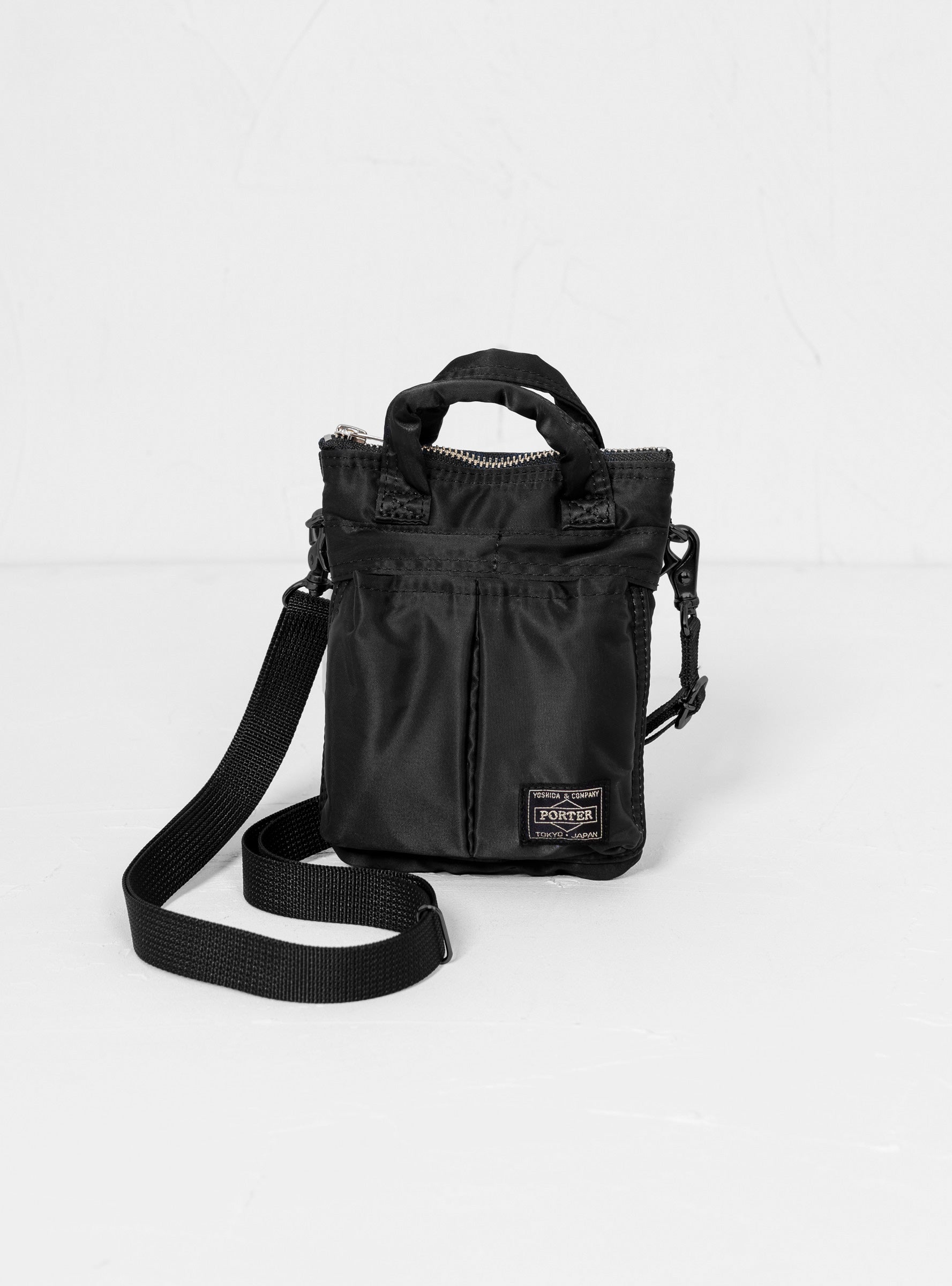 HOWL Helmet Mini Bag Black by Porter Yoshida & Co. | Couverture