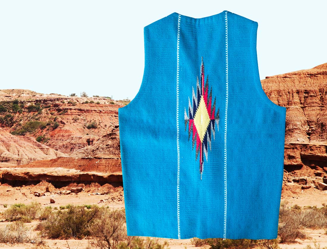 トルフィリオス チマヨ ベスト ポケットつきS・100%ウール手織り