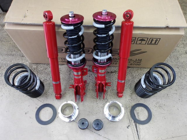 エブリイワゴン（DA17W）タナベ製車高調「サステック プロ CR」装着