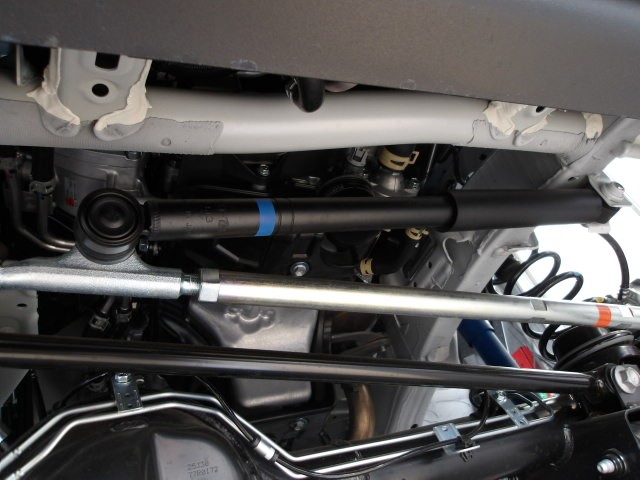 ジムニー（JB64W）KYB製ショックアブソーバー「ニュー SR MC