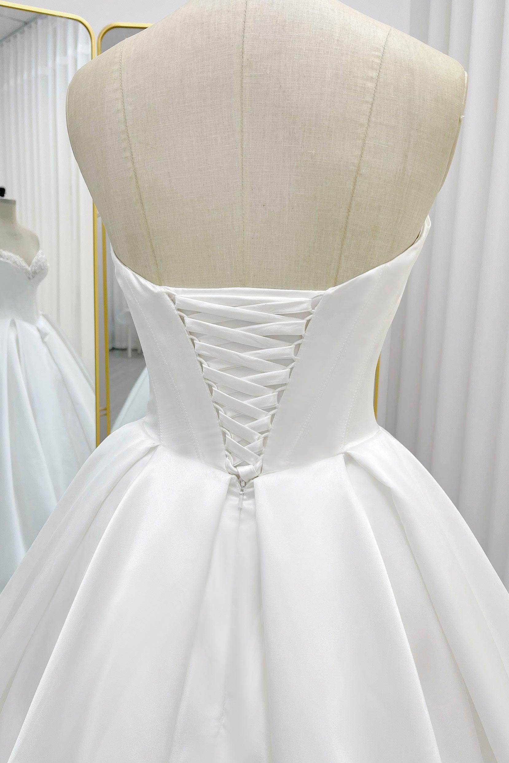 Ball Gown Strapless Chapel Train Satin Sleeveless Wedding Dress