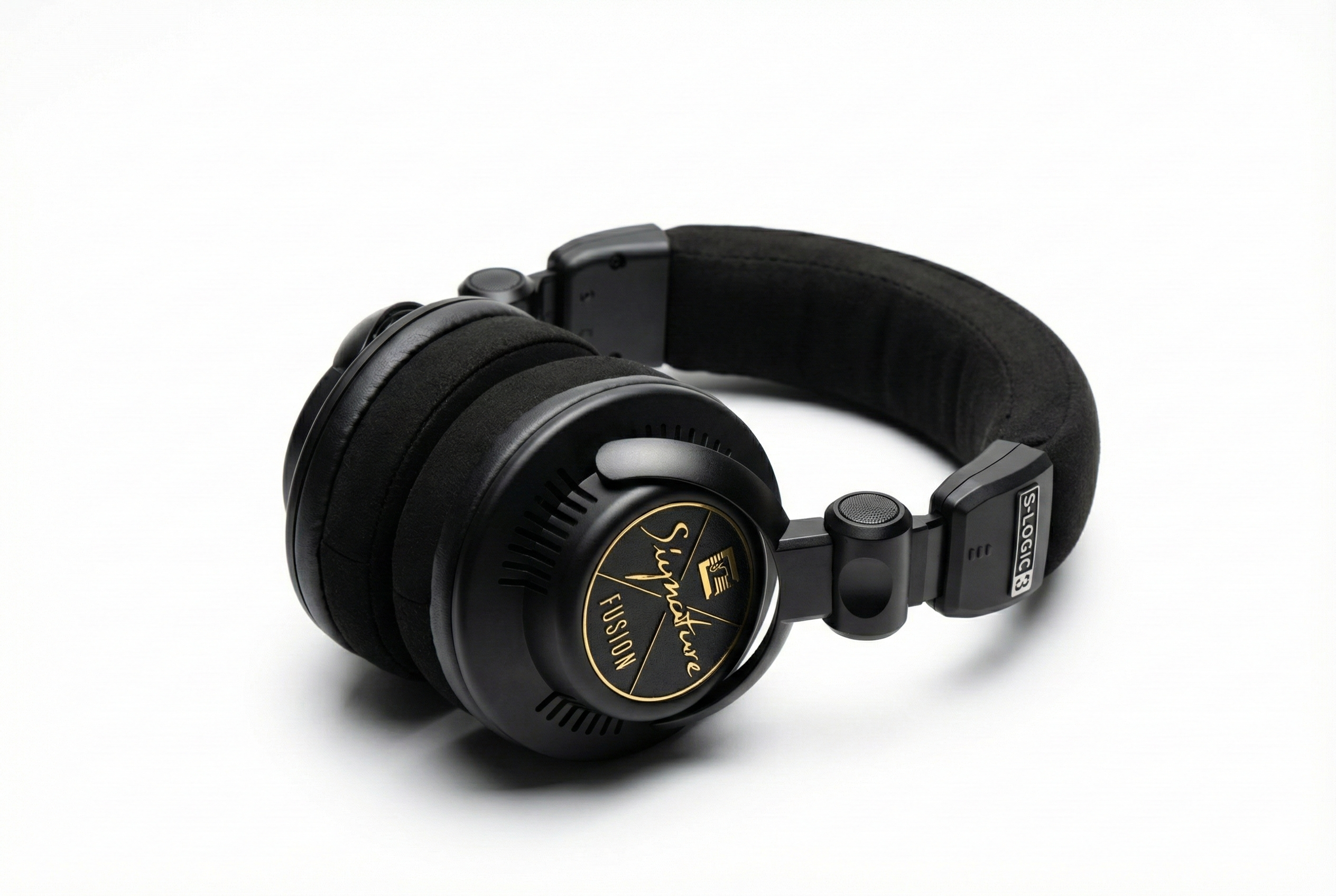 12,800円】Ultrasone Signature FUSION Open Backのレビューと、Bose