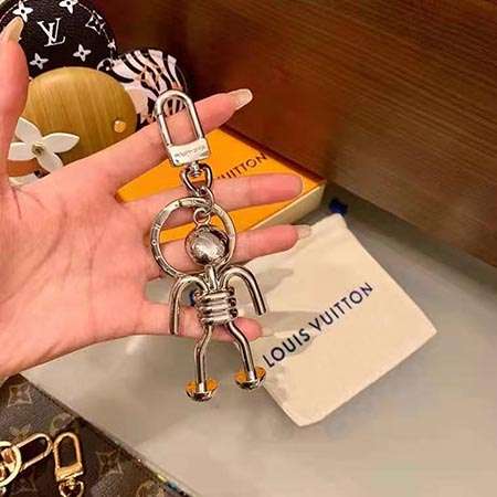 ルイヴィトン メタリ 宇宙飛行士 キーホルダー 大人 メンズ おしゃれ