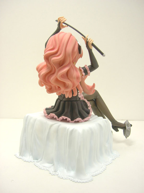 1/8 ゼロの使い魔 フィギュア ルイズ [ゼロの使い魔] | 公式