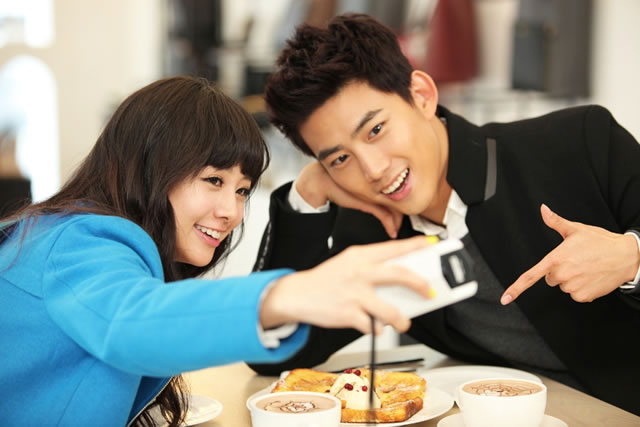 2PMテギョンとFTISLANDイ・ホンギが“仮想国際結婚”を体験、『私たち