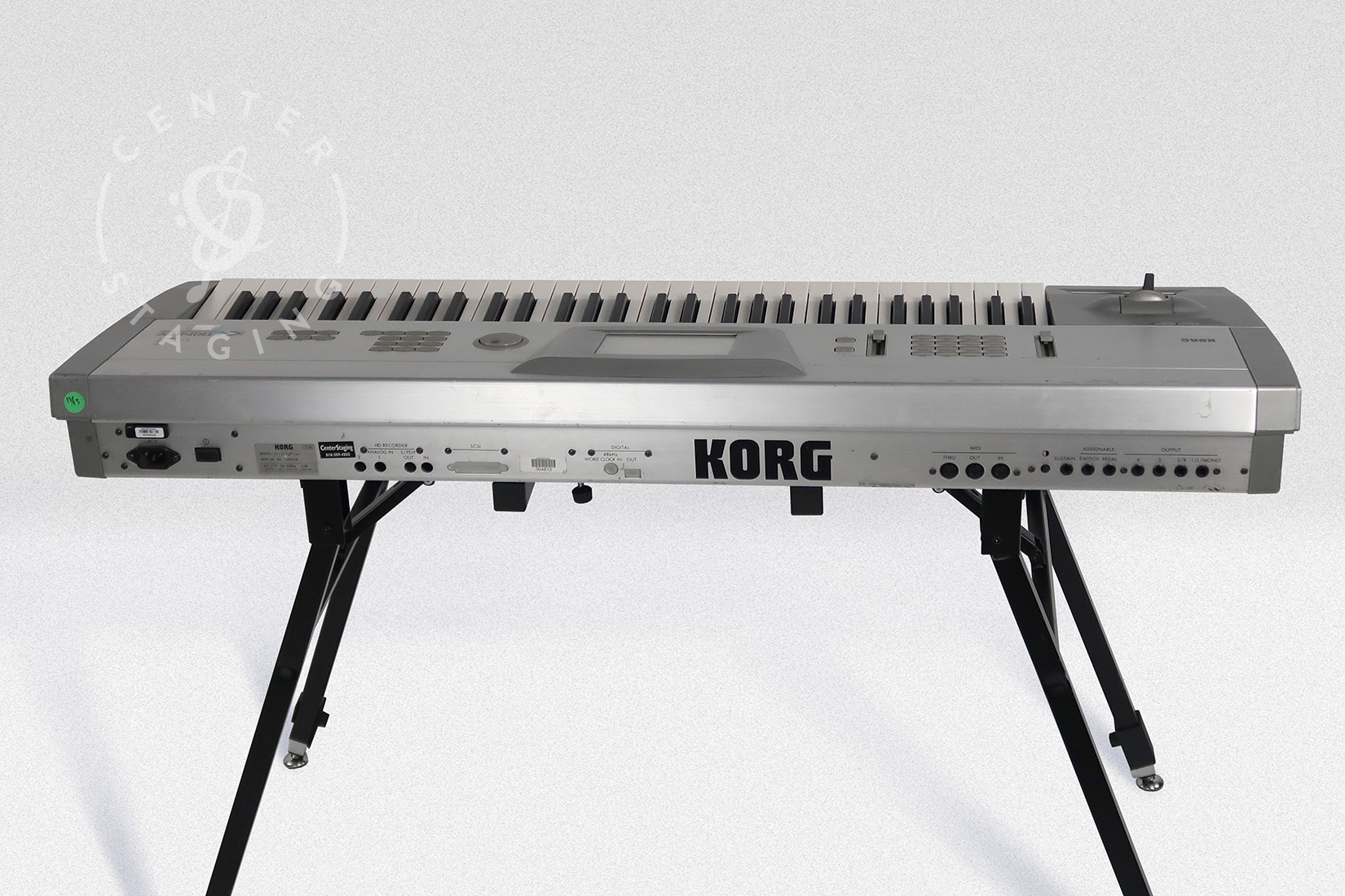 KORG Trinity Plus Keyboard - Silver - CenterStaging Rehearsal