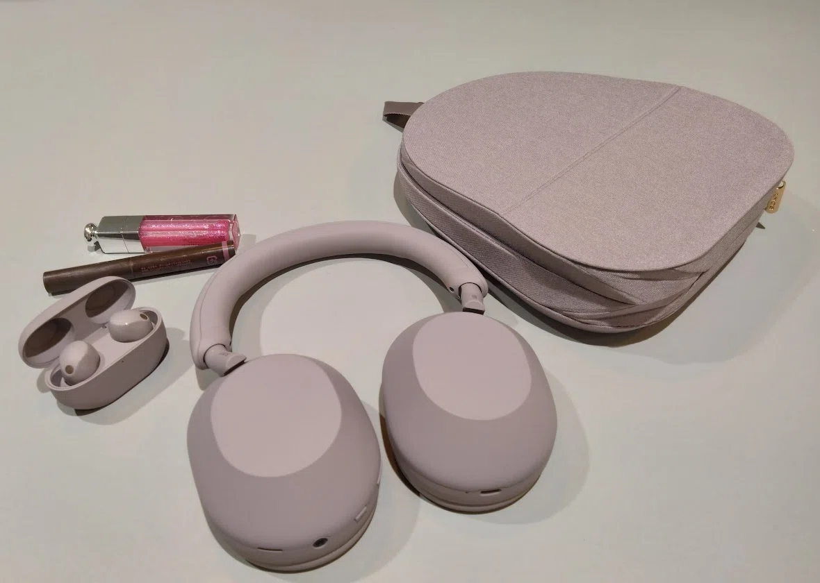 新色＞流行のニュアンスカラー「くすみピンク」＝「Smoky Pink」の