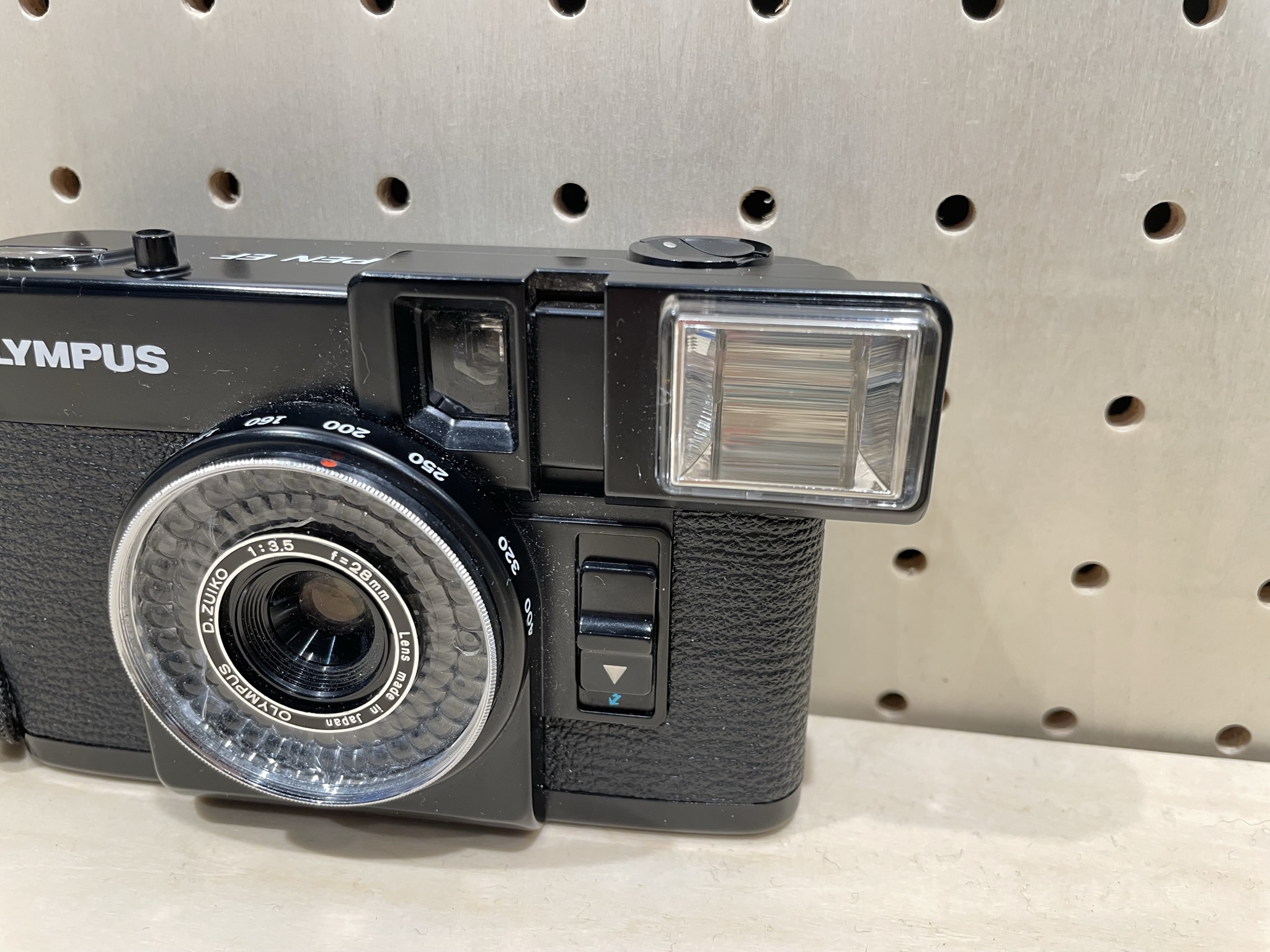 ⌘オーバーホール済み！ 電池付き、作例あり！ OLYMPUS PEN EF