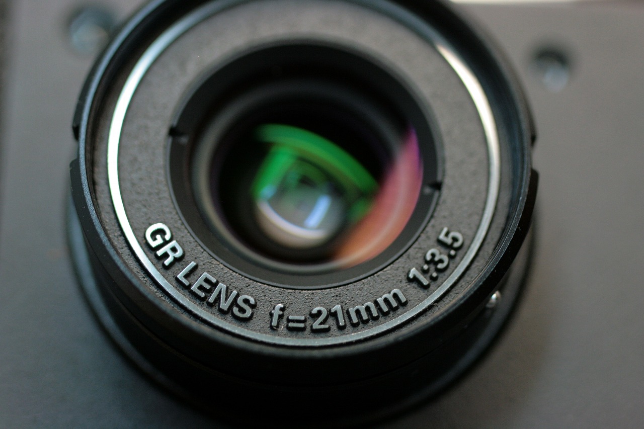 RICOH GR21入荷しました。