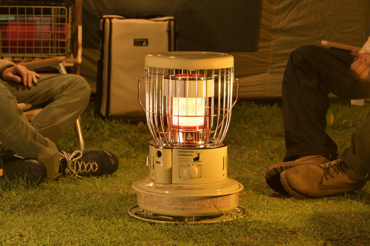 燕三条発！CAPTAIN STAG × CORONA 限定テントで使える石油ストーブ