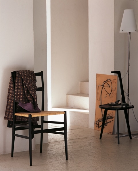 Cassina（カッシーナ）834 CICOGNINOチッコニーニョ サイドテーブル