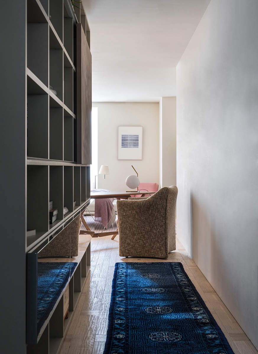 684 PICCOLA TENTAZIONE（ピッコラテンタツィオーネ ラウンジアーム