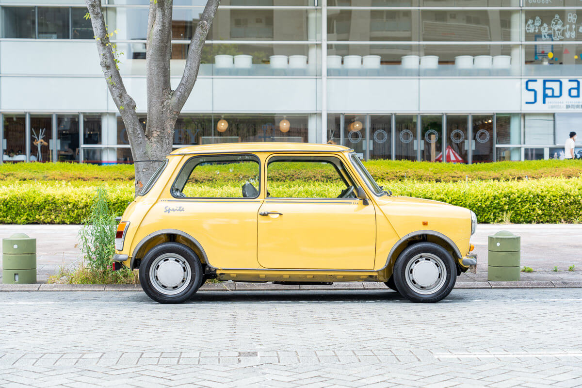ローバーミニ 1000 スプライト | ローバーミニを楽しむ：Classca