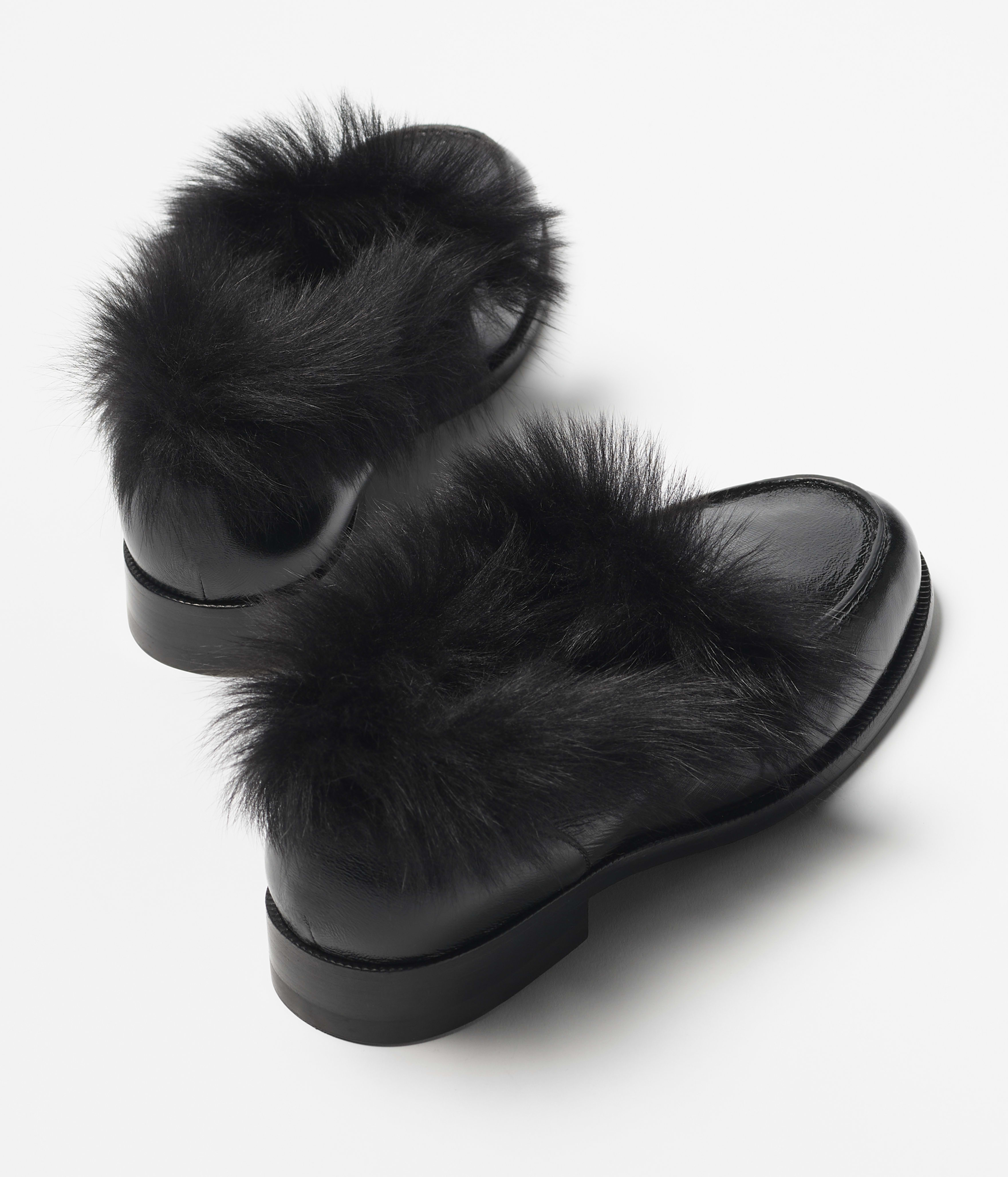 Moccasins - Shiny crumpled lambskin & shearling lambskin, black