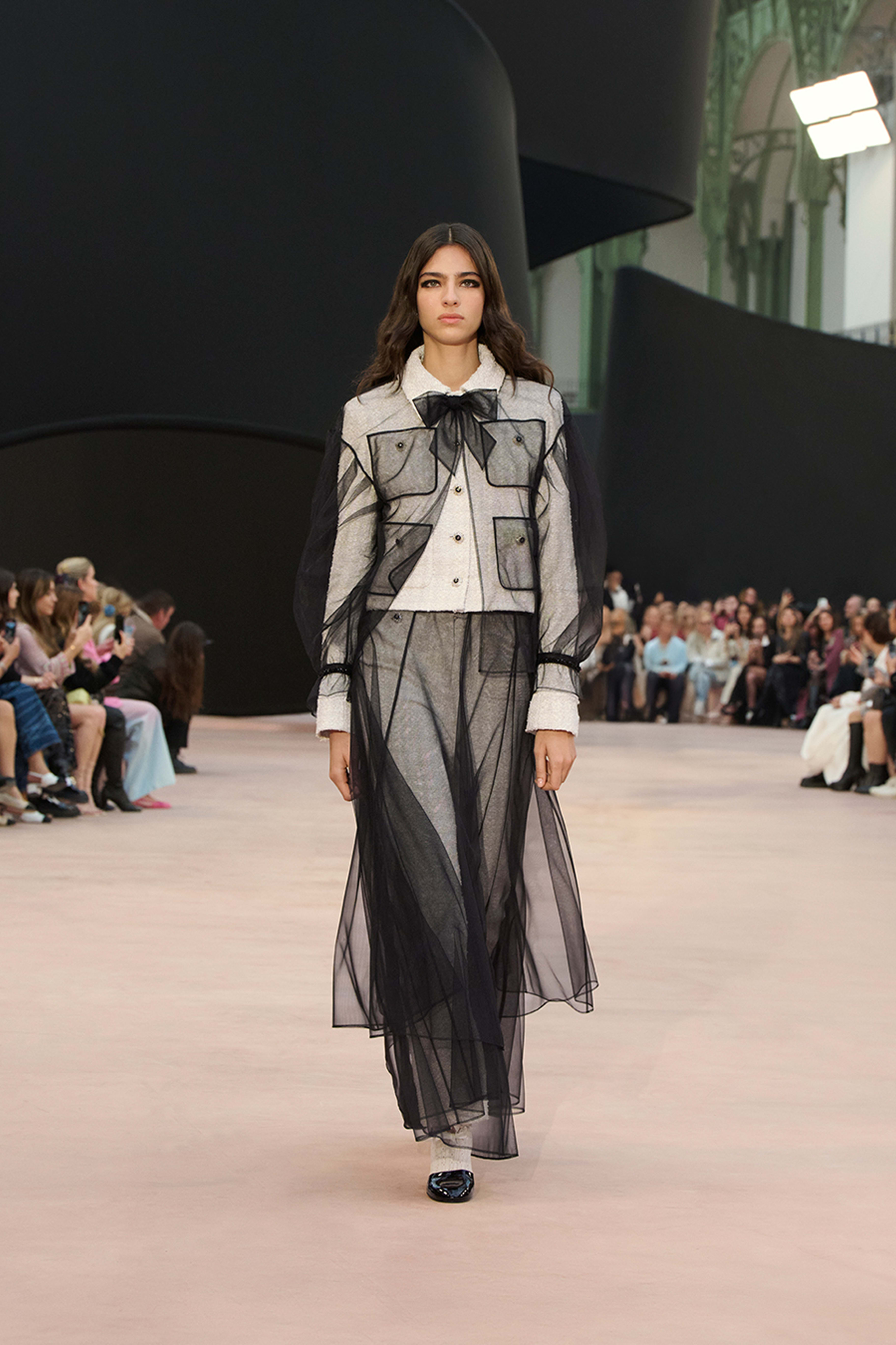 パンツ - ツイード、ホワイト & ブラック — ファッション | CHANEL