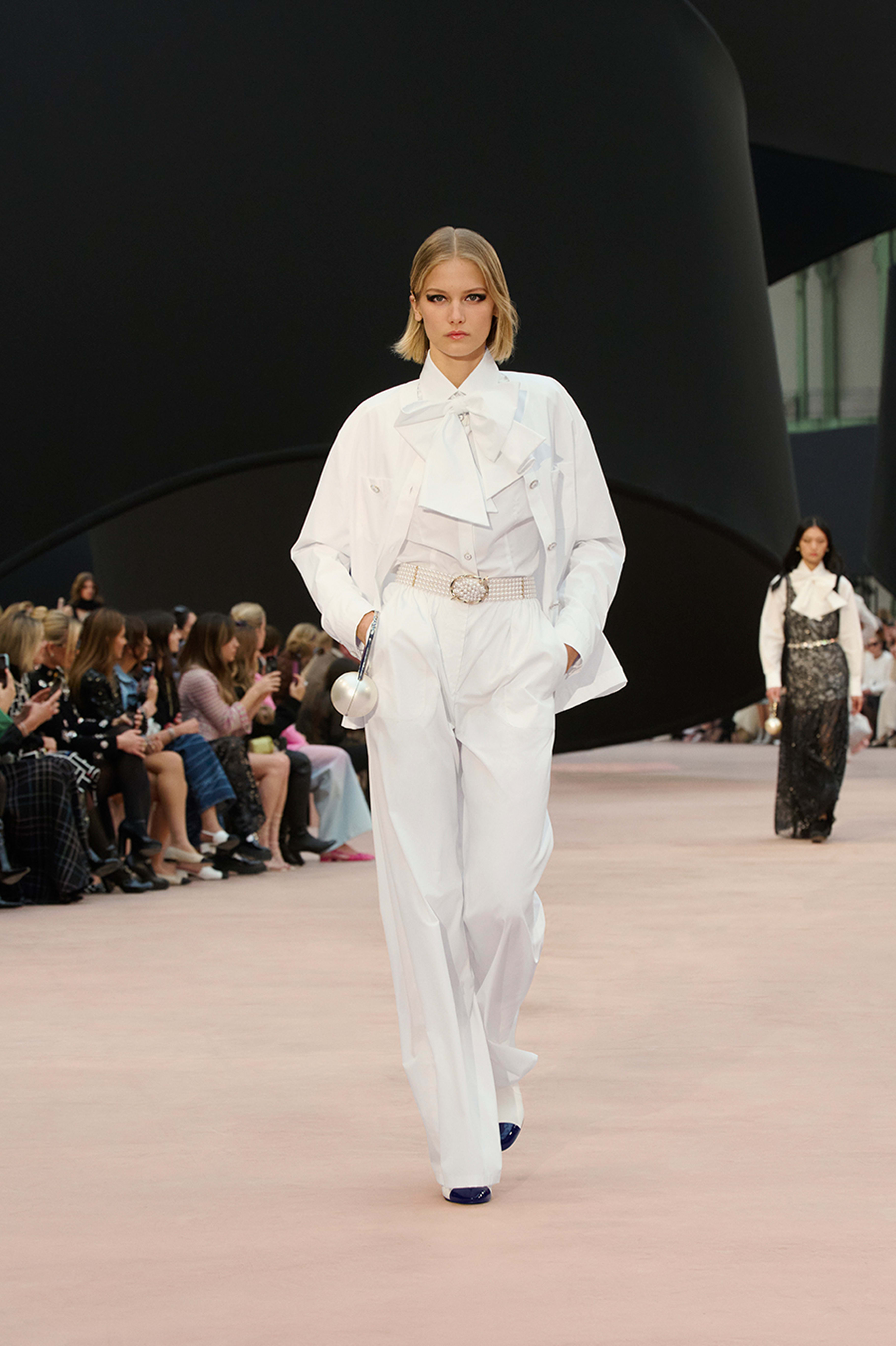 Pants - Cotton poplin, white — Fashion | CHANEL