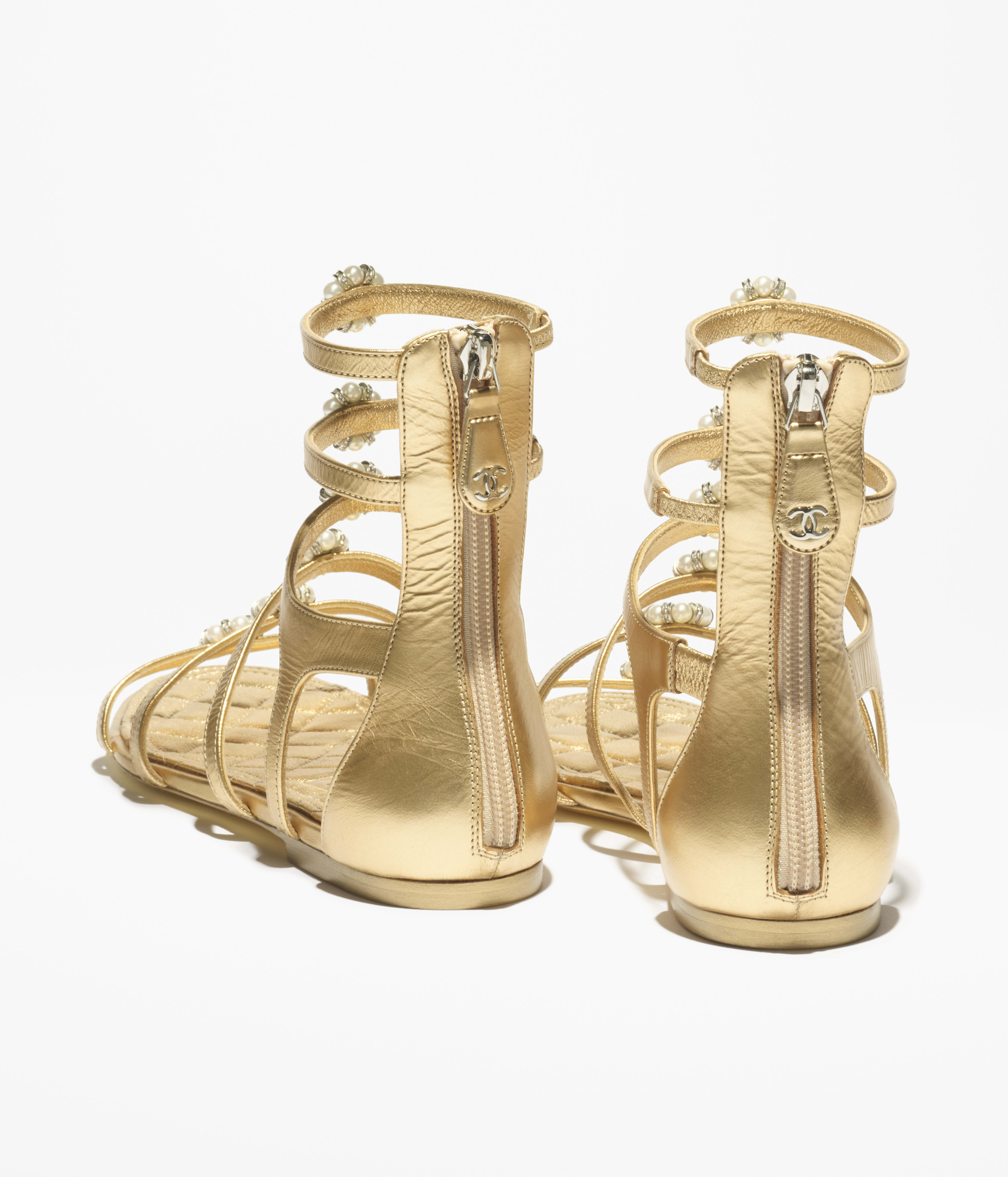 サンダル - ラミネート ラムスキン、ダークゴールド — ファッション