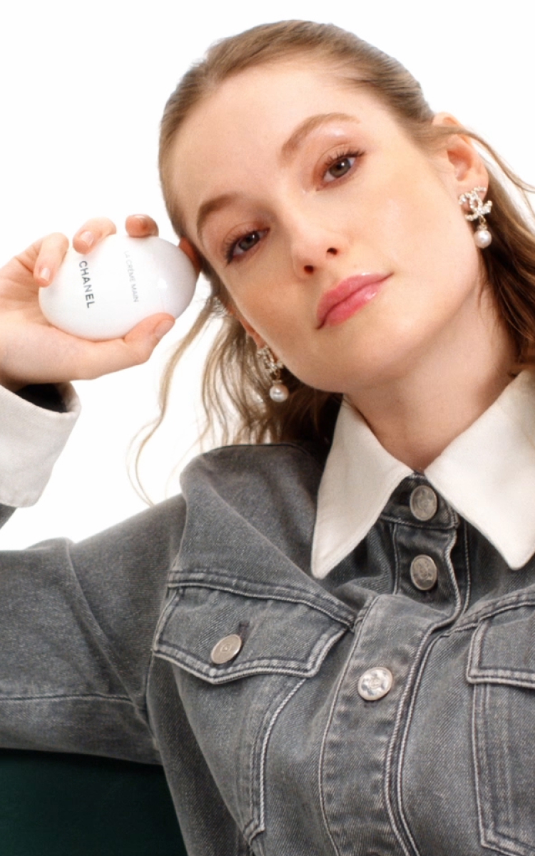 シャネル ビューティブック - CHANEL BEAUTY BOOK - 特集 | CHANEL