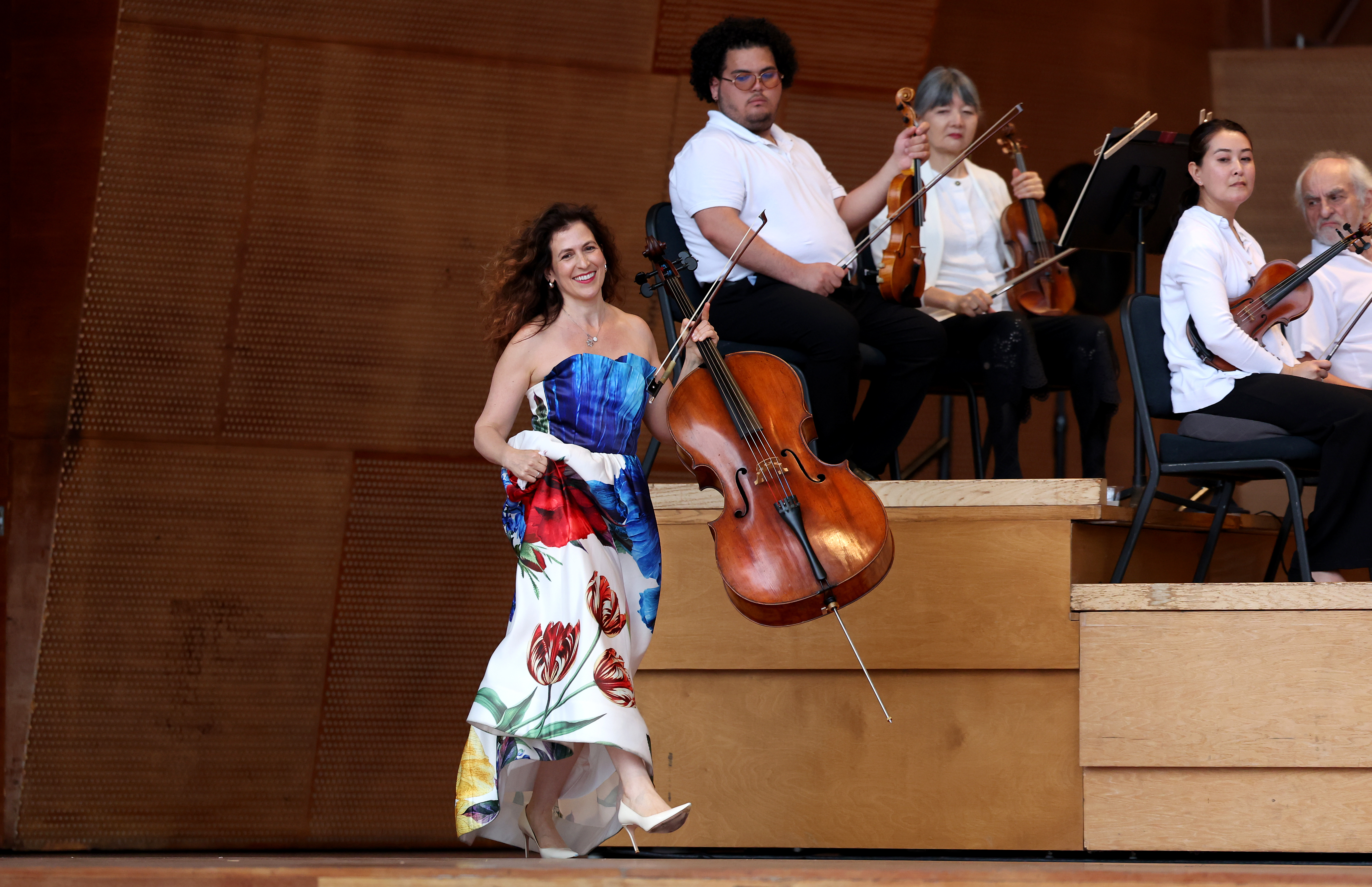 Review: Grant Park concert is lifted by cellist and “Enigma