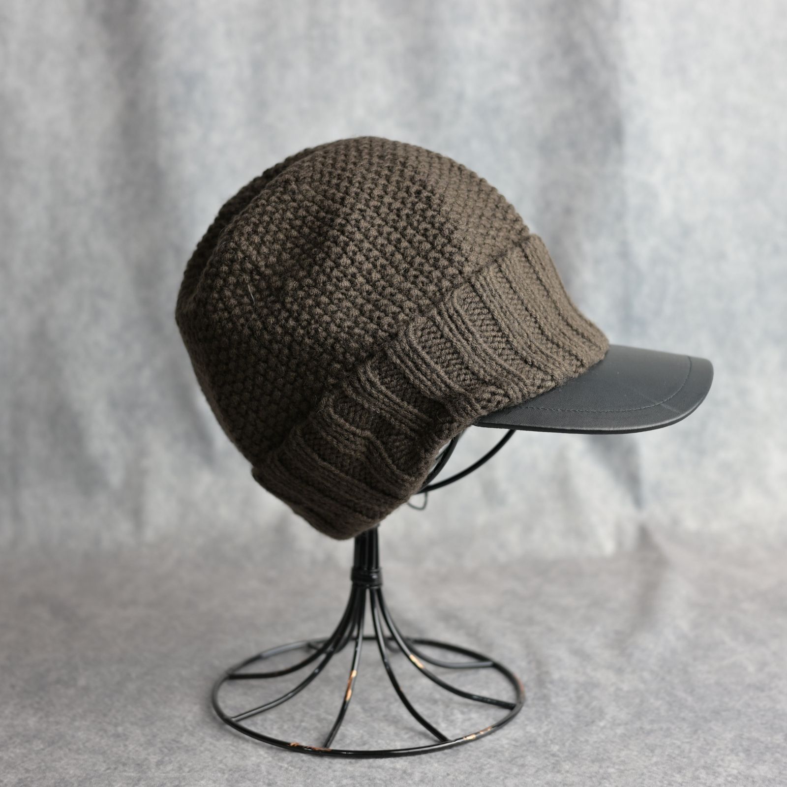 ISAMU KATAYAMA BACKLASH - Furniture Leather つば付き ニット