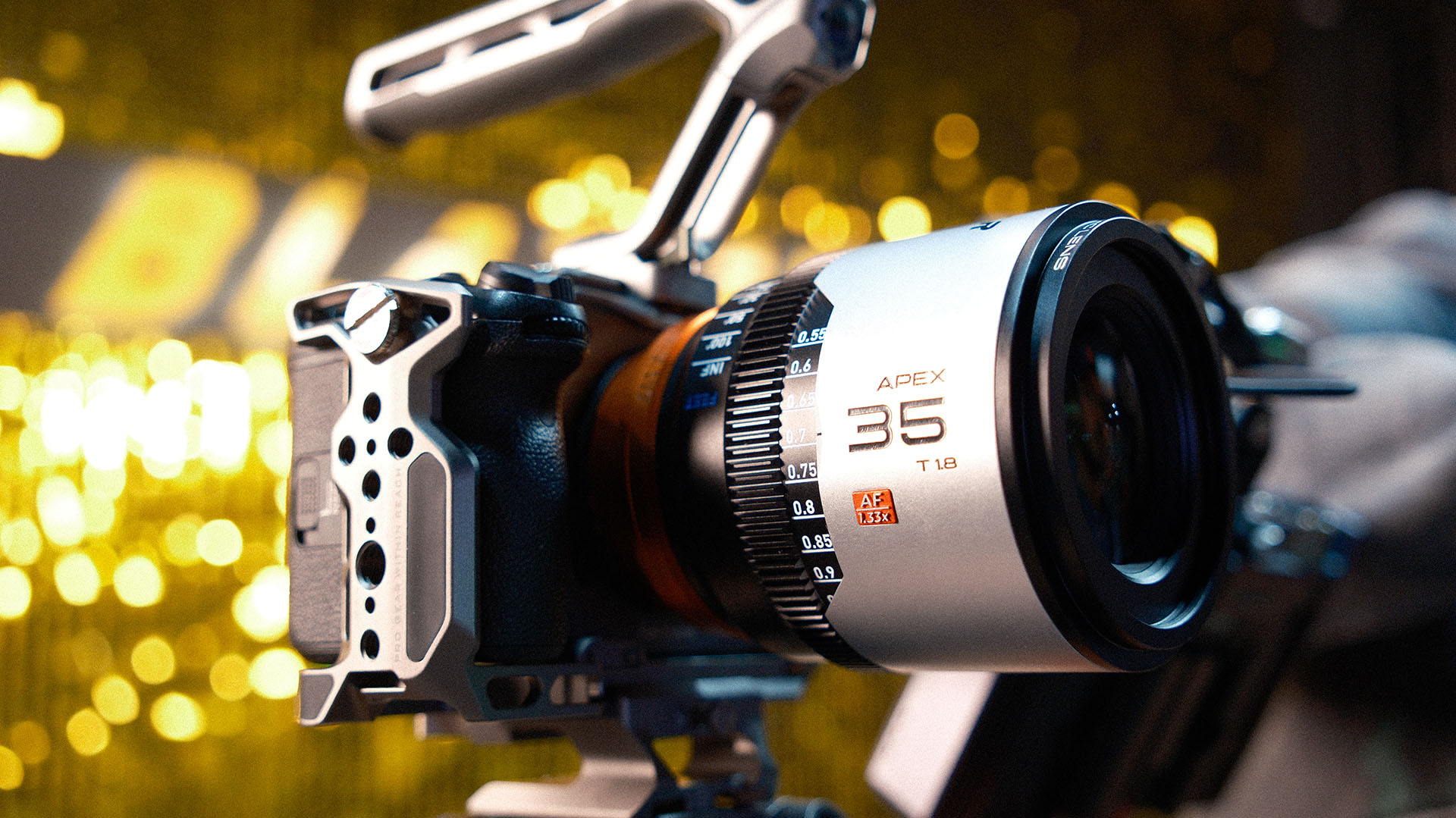 BLAZAR APEX 1.33倍オートフォーカスアナモフィックレンズ