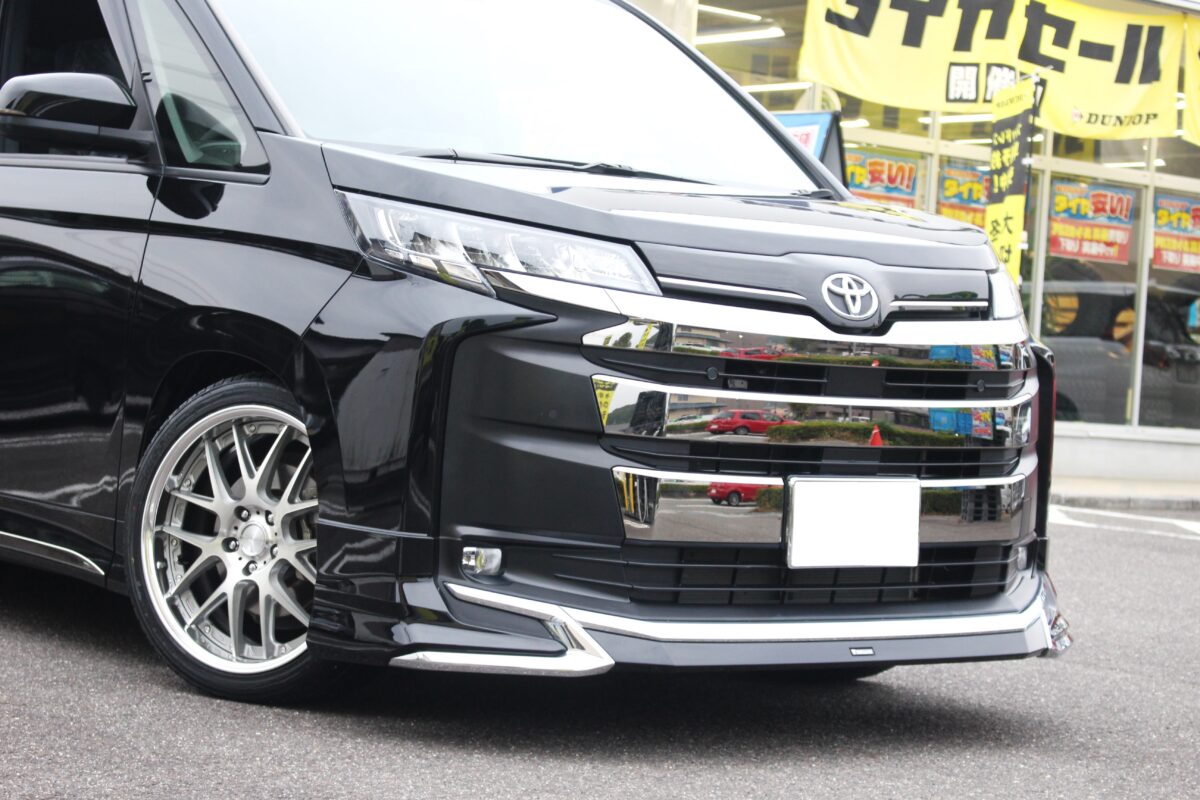 90ノアの限界サイズにランベックLM7 19インチ オーダーインセットで