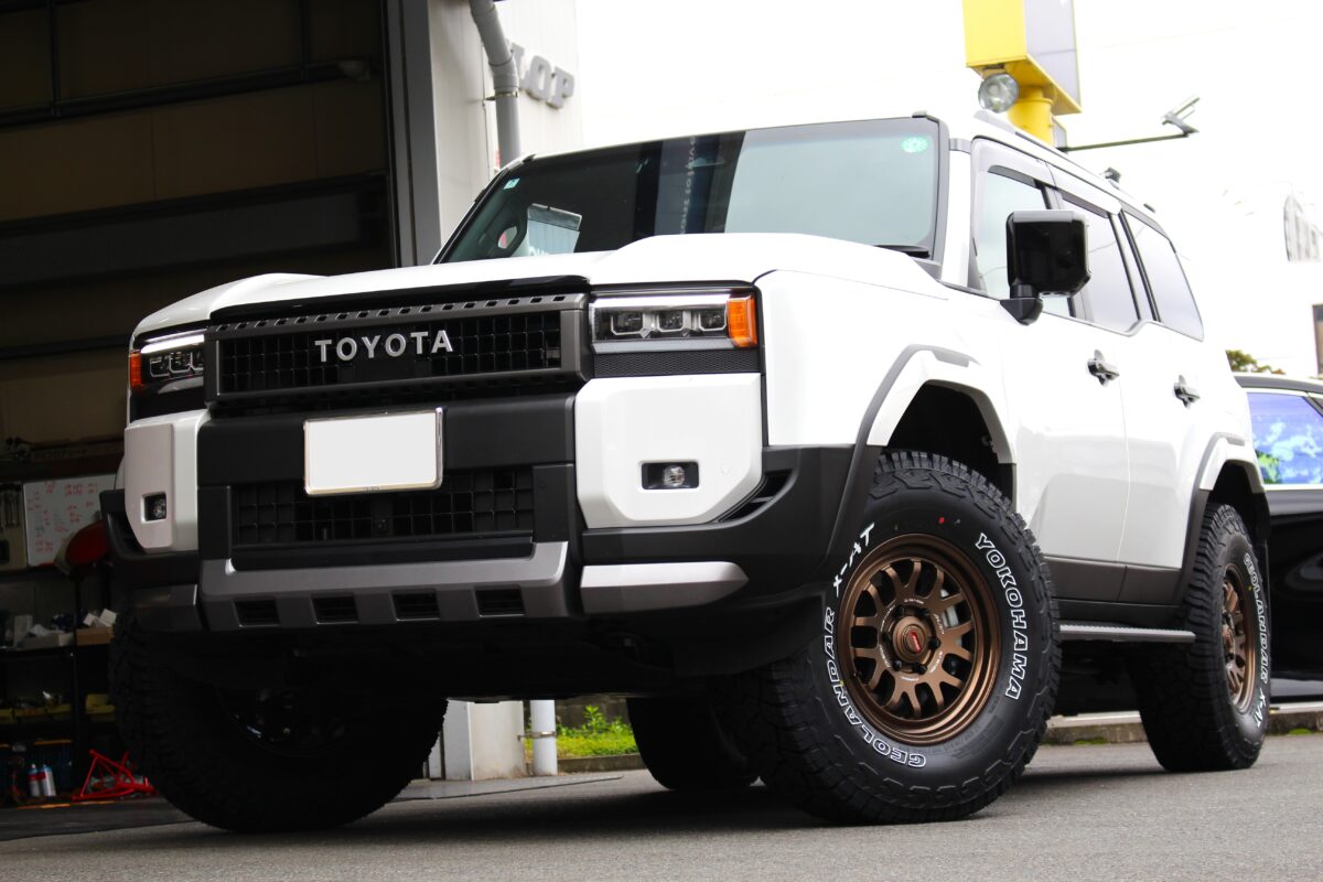 ランクル250にRAYS A LAP 07X 17インチ×285/75-17タイヤを装着