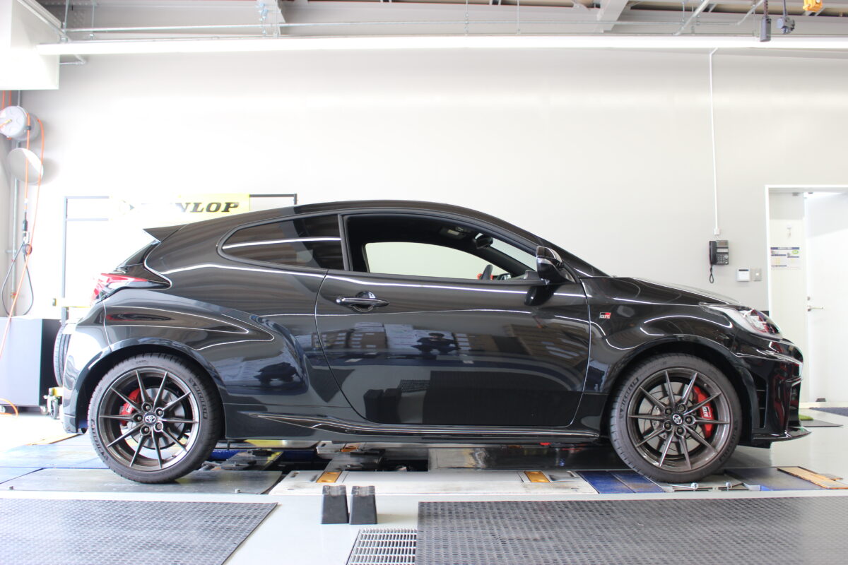 GRヤリスのローダウン】ガレージ ジーフォース オリジナルダウンサス