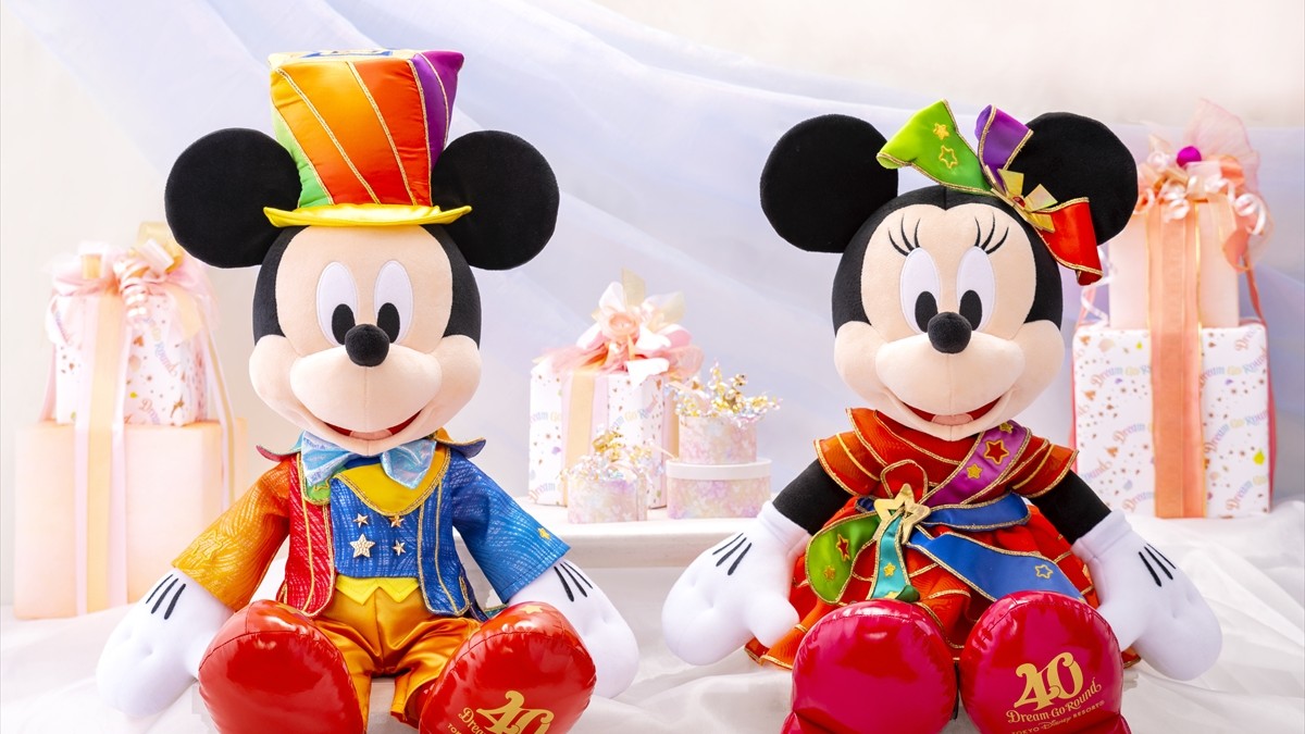 TDR40周年“予約販売限定グッズ”登場へ！ ぬいぐるみセットやピンバッジ