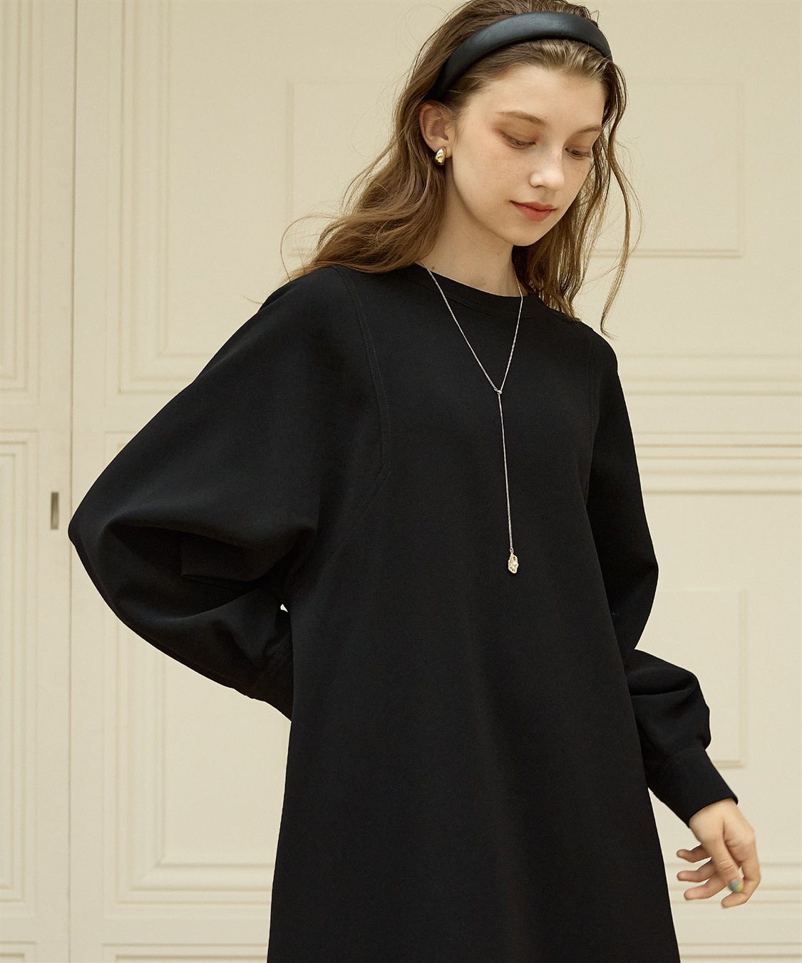 グッチ ワンピース パールロゴ入り ブラックLサイズ グッチ ワンピース