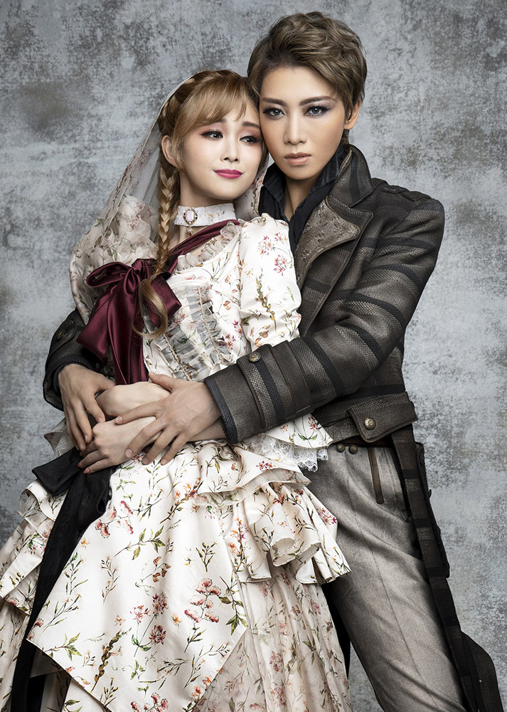 宝塚星組公演 三井住友VISAカード シアター スペクタクル