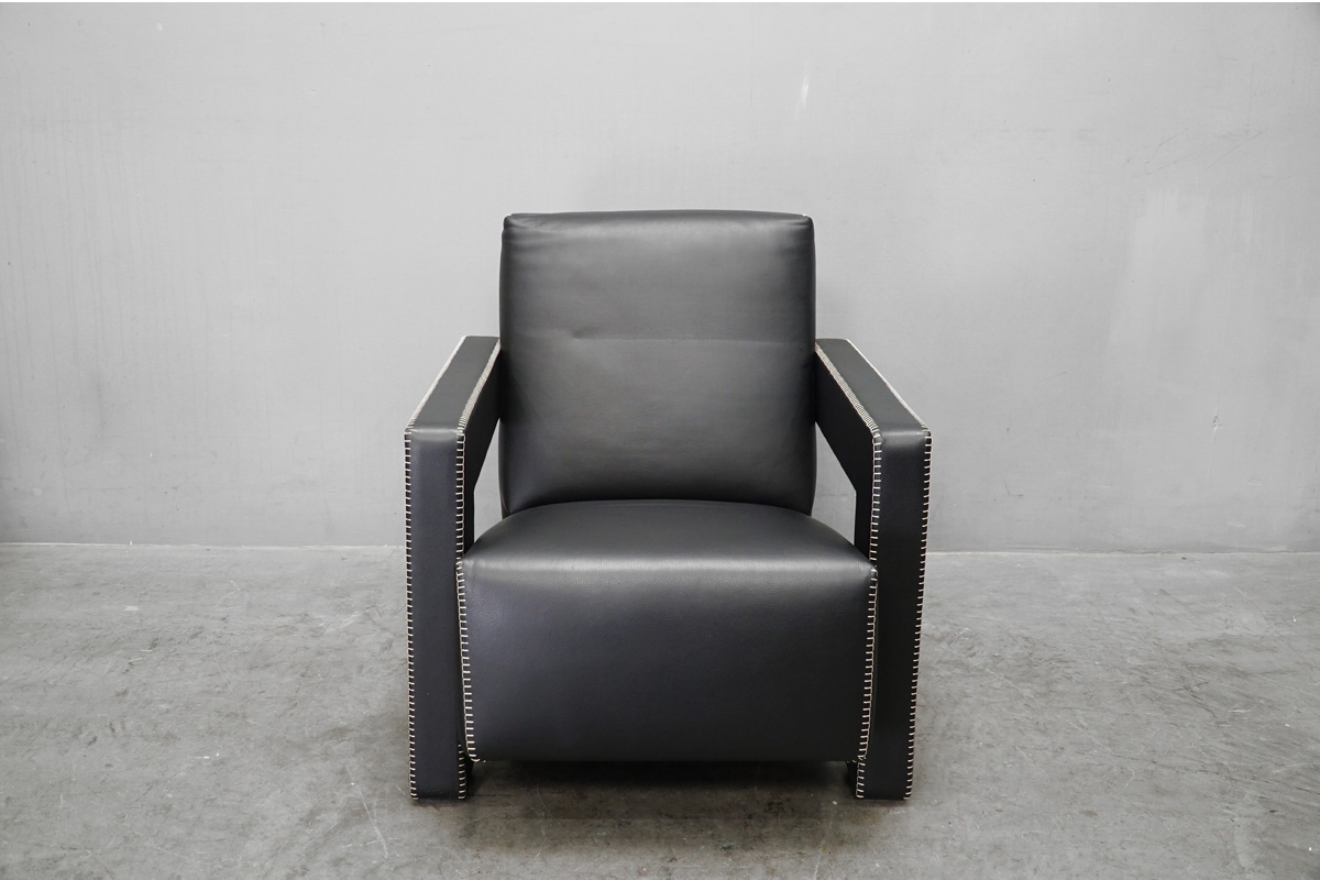Cassina(カッシーナ) 637 UTRECHT（ユトレヒト）1人掛けソファ 買取