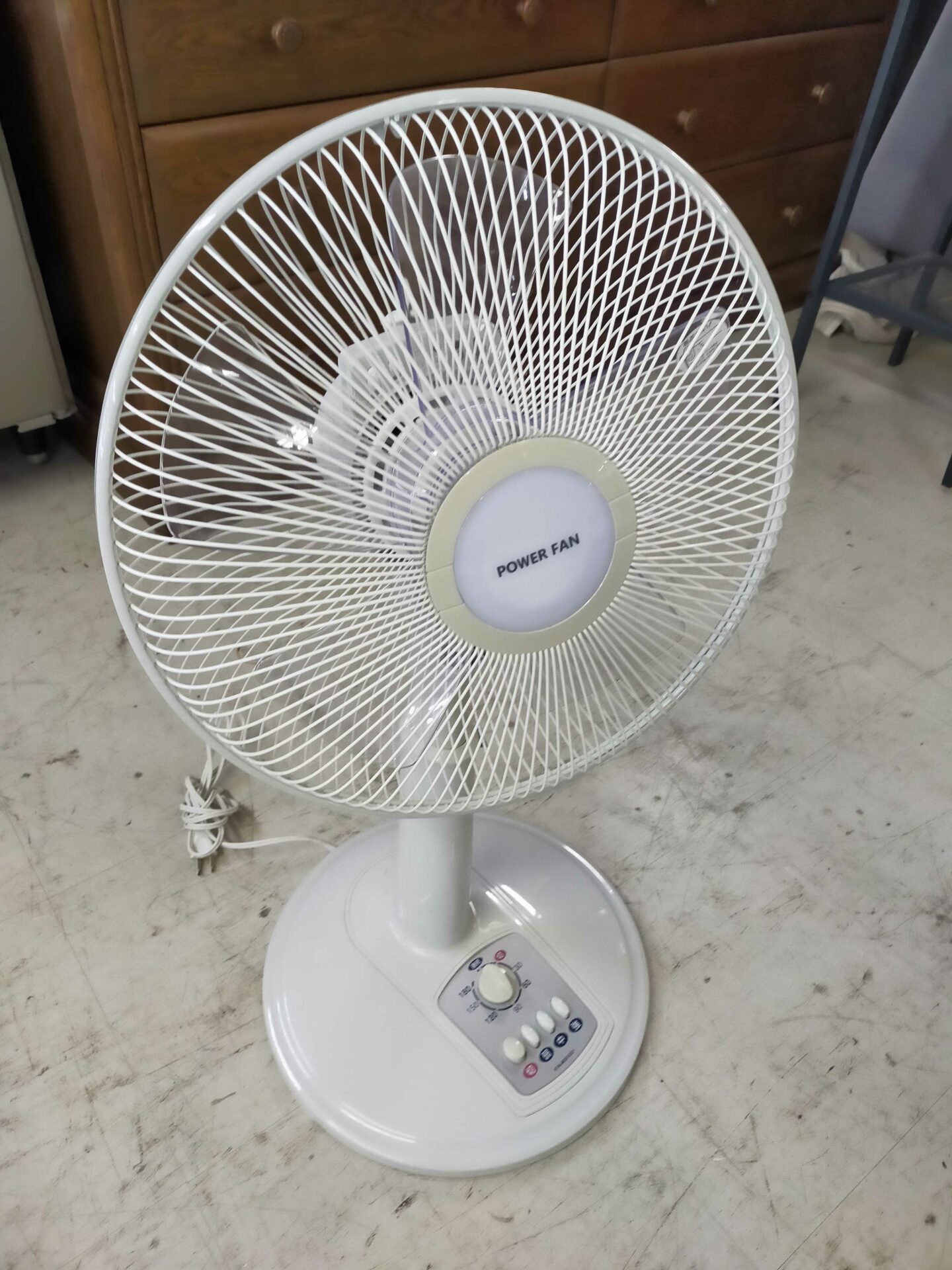扇風機の買取はお任せ下さい。事前見積り可能｜アメ商百貨店