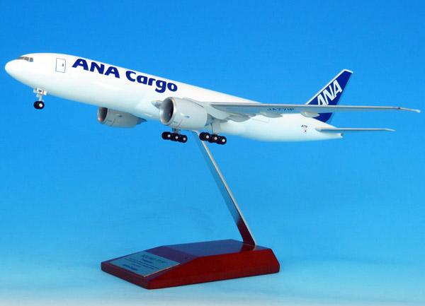 NH20140 1:200 BOEING 777F JA771F ANA CARGO 完成品（ギアつき