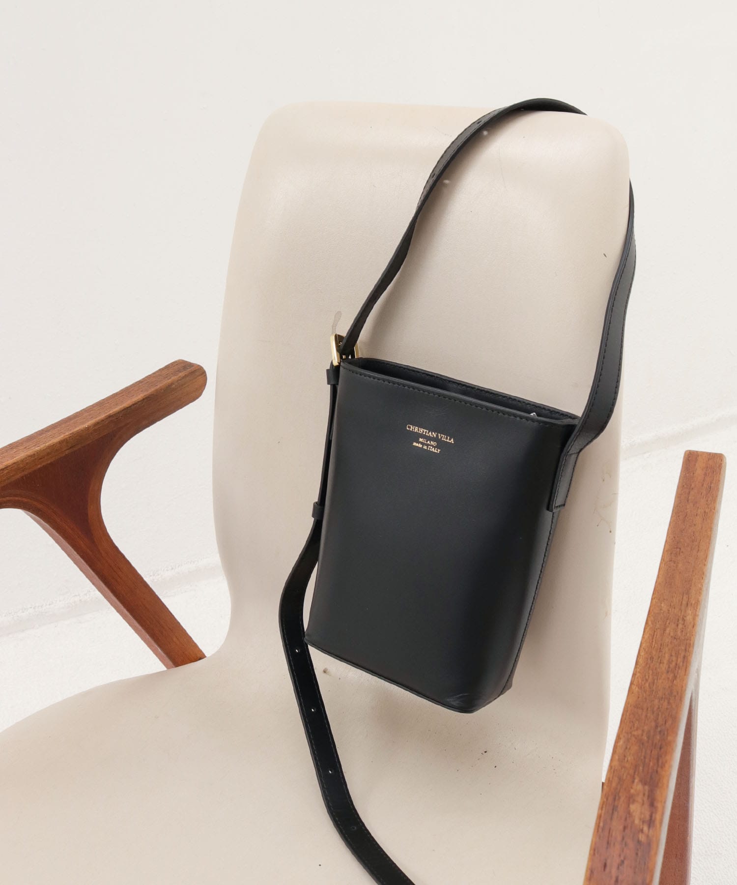 CHRISTIAN VILLA＞one hand shoulder bag | AND ON JIONE STORE