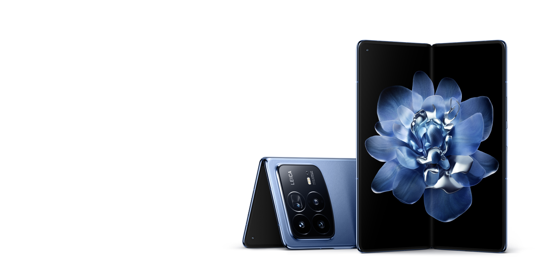 The Xiaomi MIX Fold 4 is a thin and light book-style foldable with