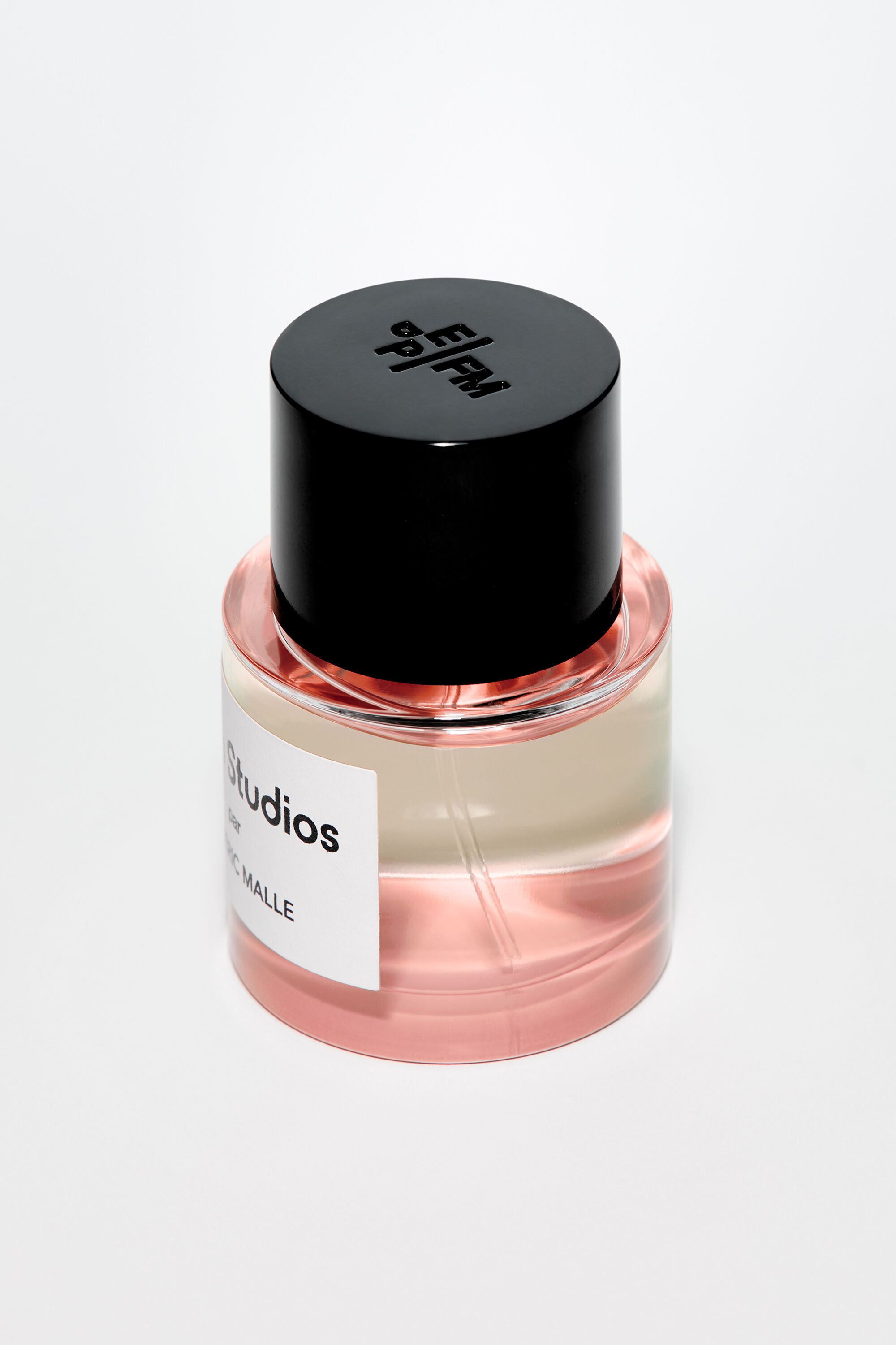 Acne Studios - Acne Studios par FREDERIC MALLE by Suzy Le Helley
