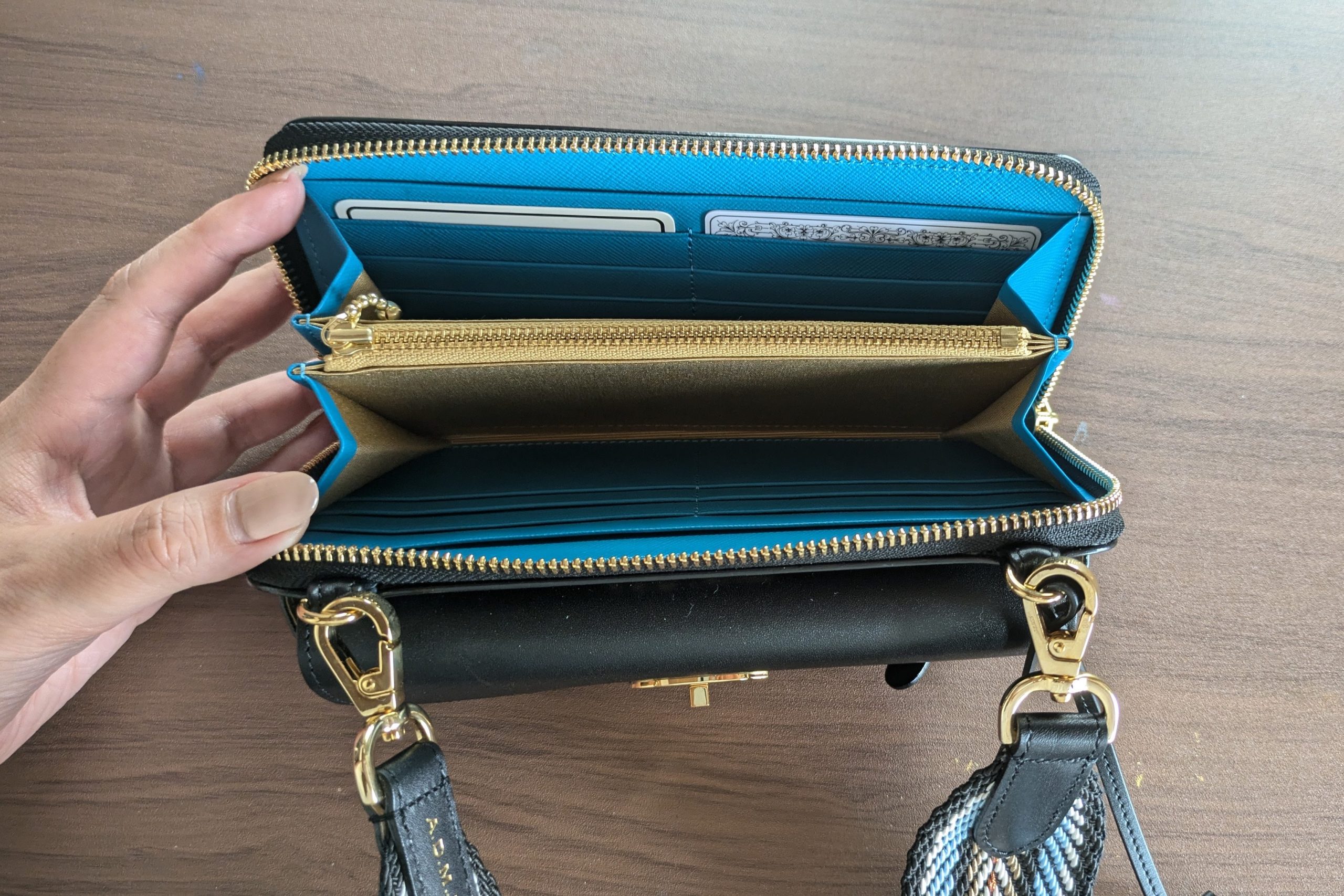 A.D.M.J.公式オンラインストア