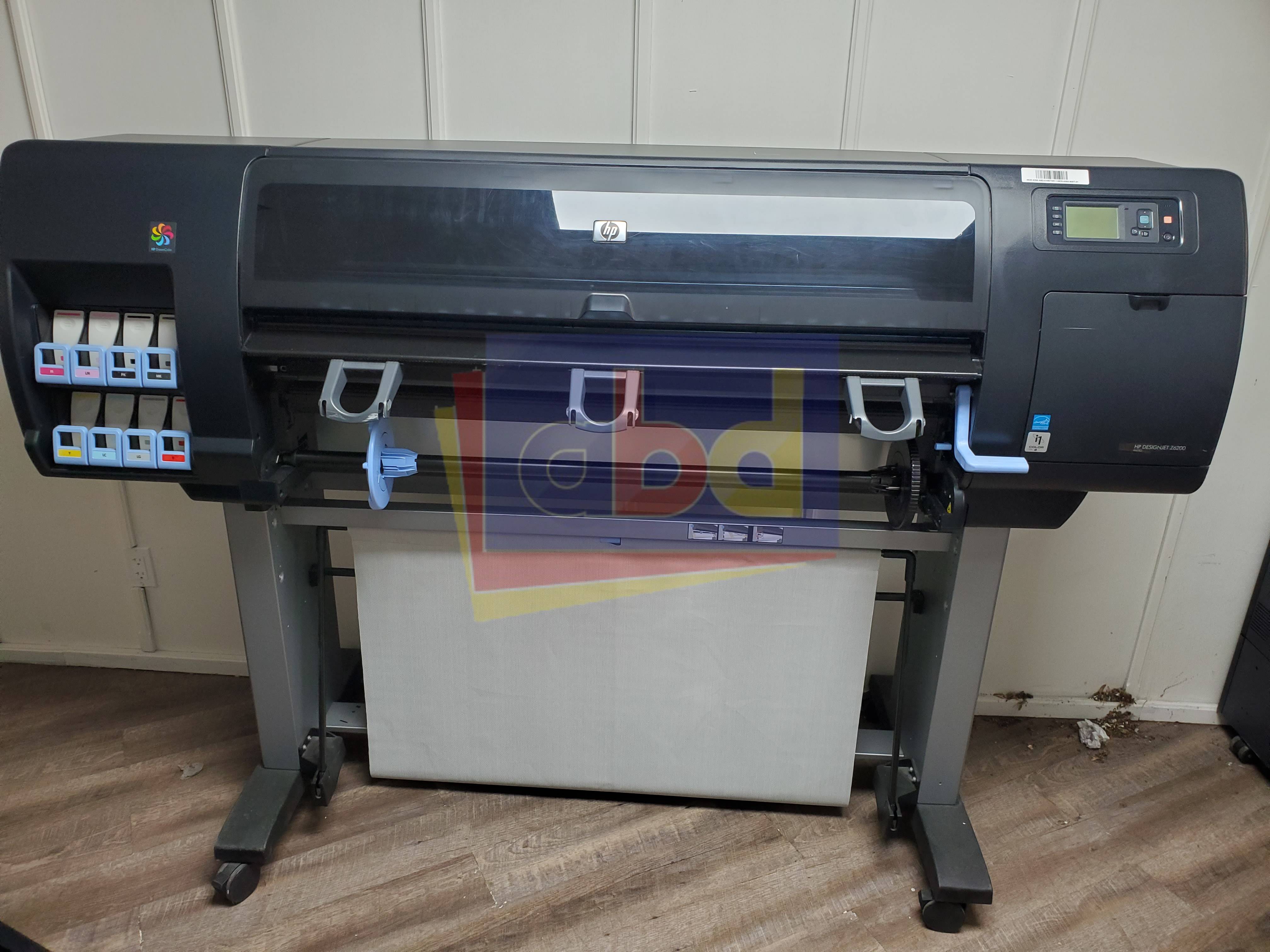 HP DesignJet Z6200 42-inch 1 Roll Color Inkjet Wide Format Printer
