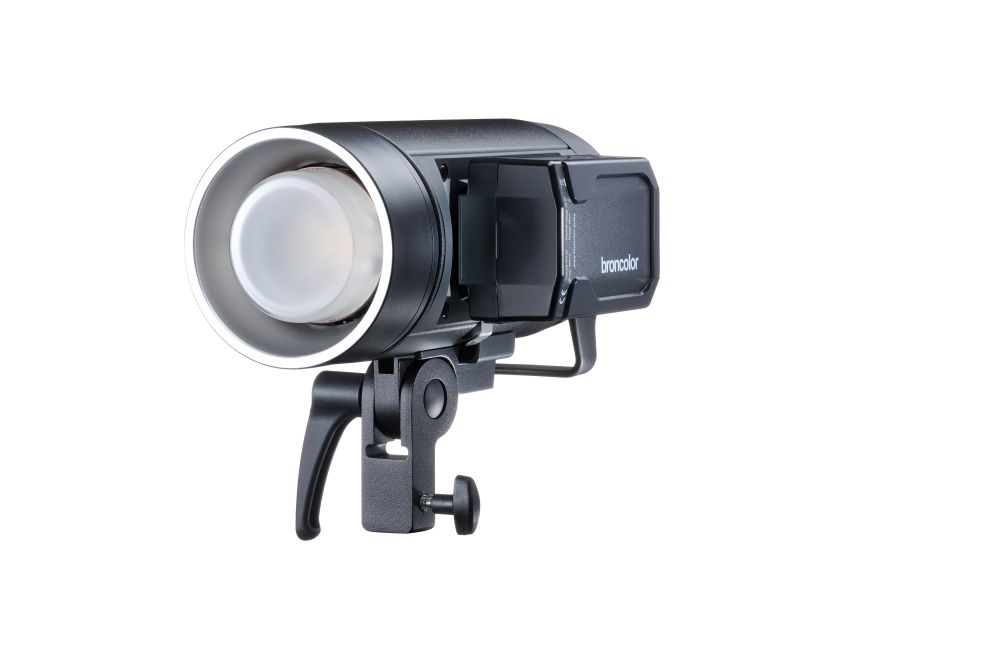 撮影機材の販売、レンタルのアガイ - ブロンカラー モノブロックストロボ